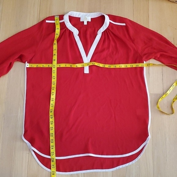 COLLECTIVE CONCEPTS FLOWY RED SHIRT CREAM CONTRAST PIPING MEDIUM - Picture 6 of 6